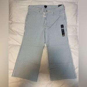 J Crew Wide Leg Crop 34P. Chic summer.